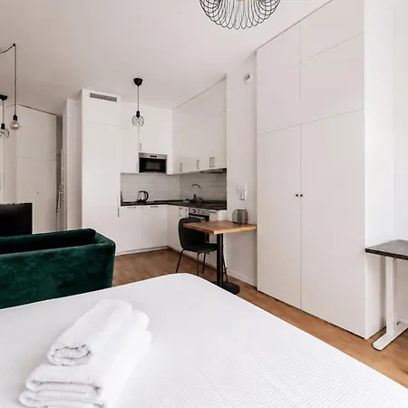 Apartamento Rynek Jezycki Homely By Bookinghost *